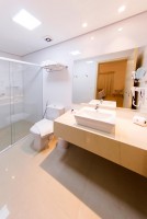 Luxury Suite (Double bed / Single beds)